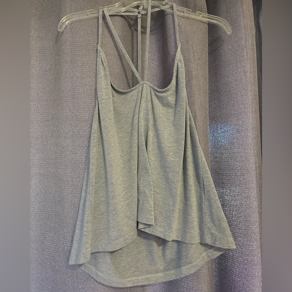 Gray tank